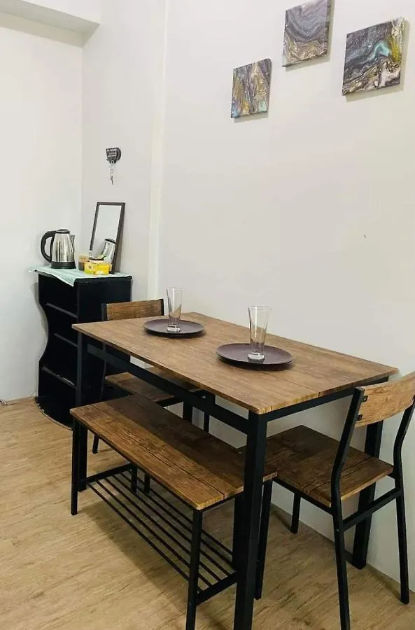 Alabang Condominium By Anuva Manila Apartment