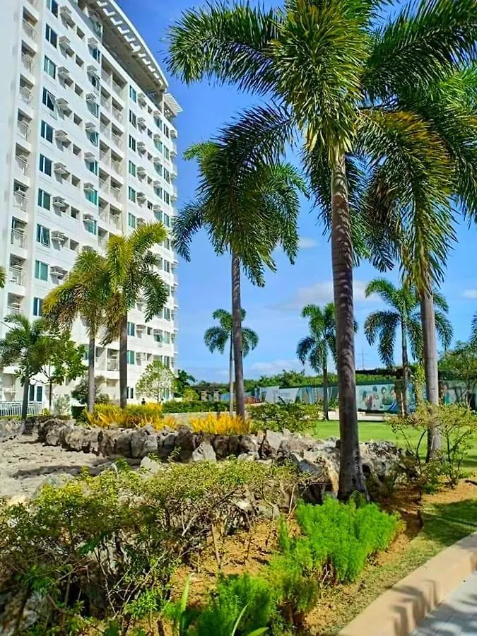 Alabang Condominium By Anuva Manila 0*,